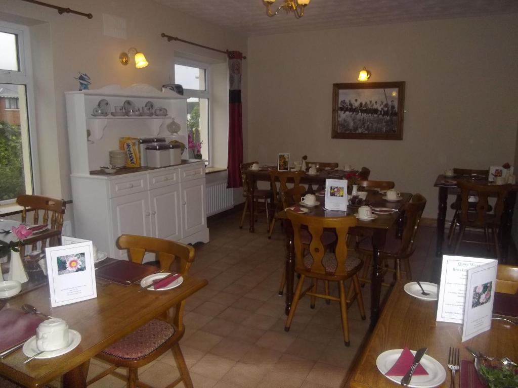 Quay West Ireland Bed and Breakfast Westport Esterno foto