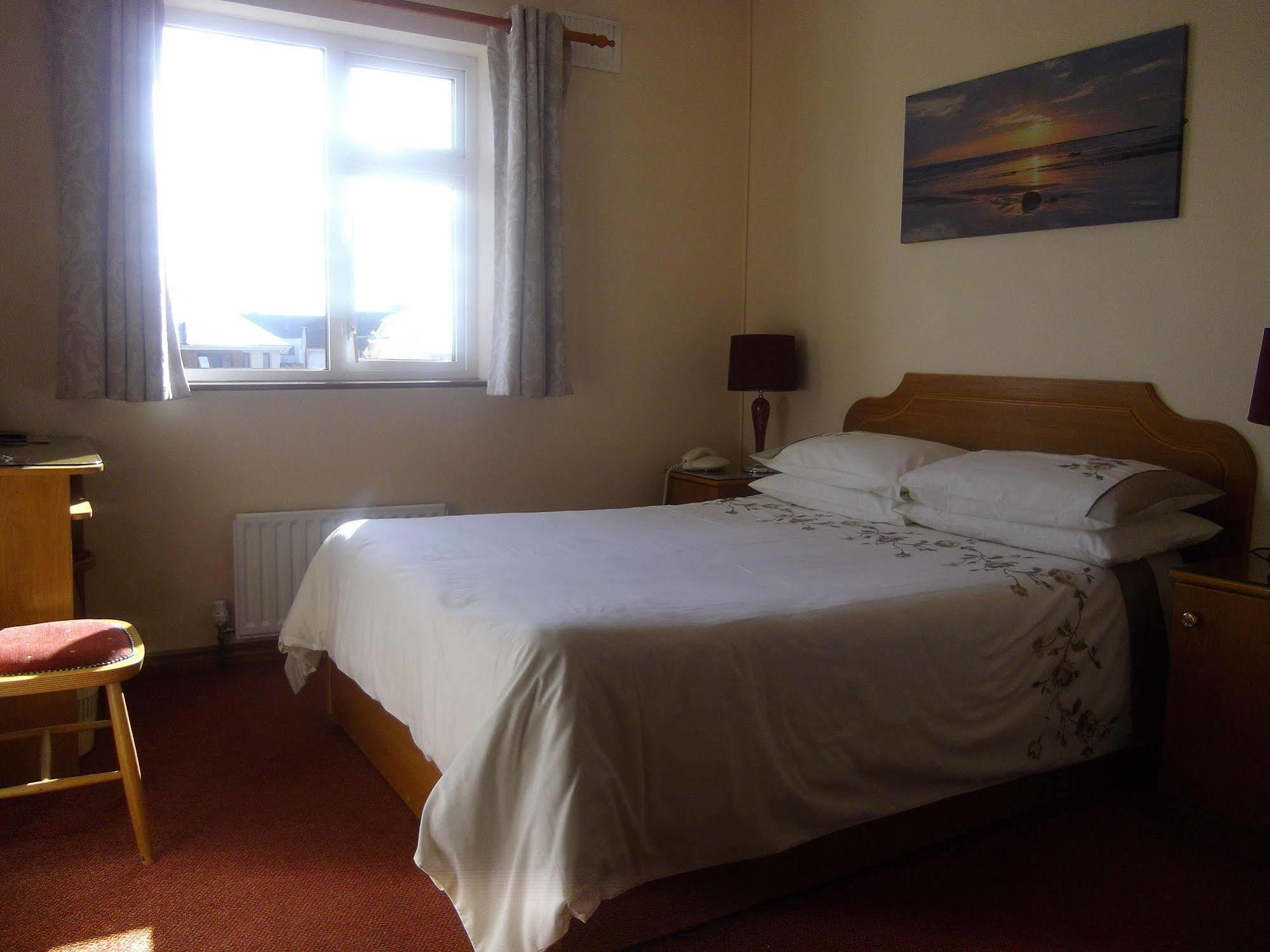 Quay West Ireland Bed and Breakfast Westport Esterno foto